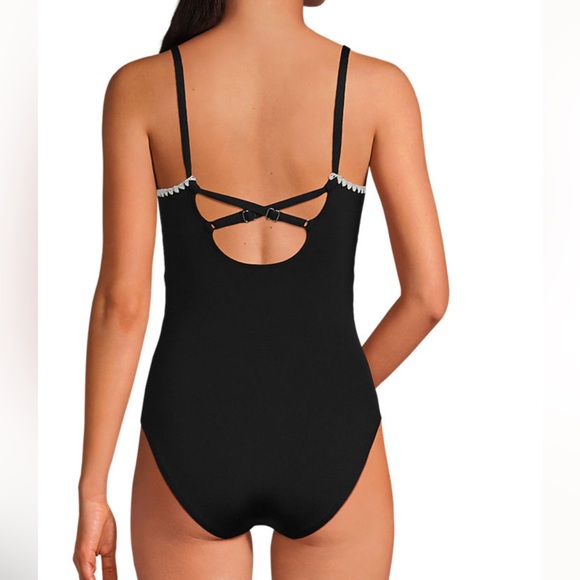 NEW Lands End Black Chlorine Resistant Swimsuit - Picture 2 of 9